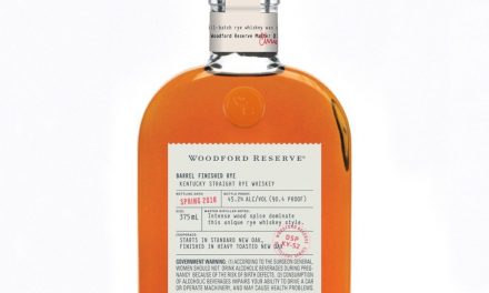 Woodford añade Woodford Reserve Bottled in Bond a Distillery Series