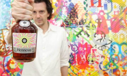 Hennessy se asocia con Ryan McGinness para una botella de edición limitada