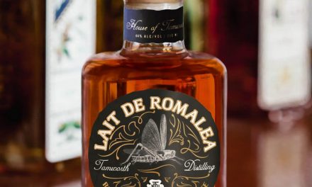 Lait de Romalea, un bourbon con infusión de secreción de saltamontes se lanza en EE.UU.