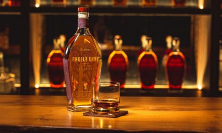 Angel’s Envy embotella su Bourbón más antiguo, Envy Kentucky Straight Bourbon Whisky