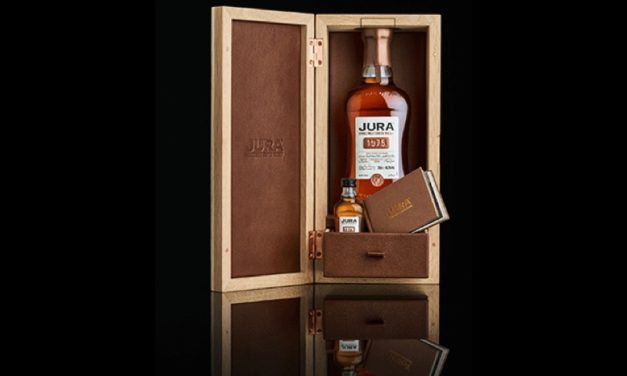 Jura embotella whisky de 44 años para la venta al por menor de viajes con Jura Very Rare Vintage 1975