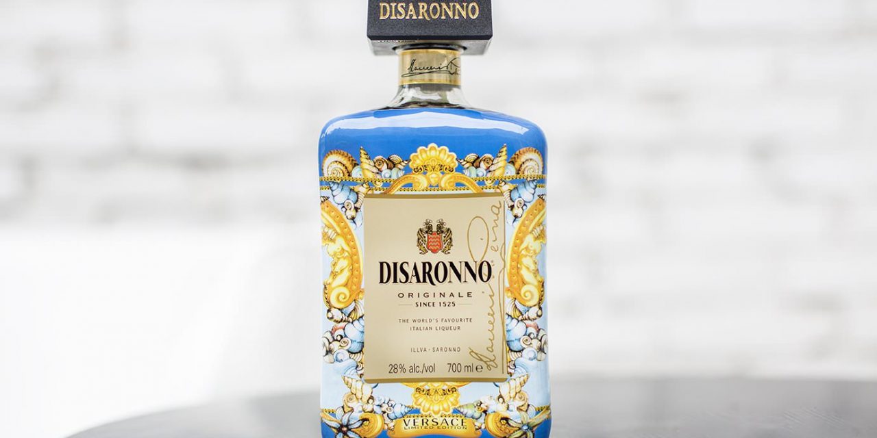 DISARONNO Wears Versace, edición limitada de DISARONNO Icon