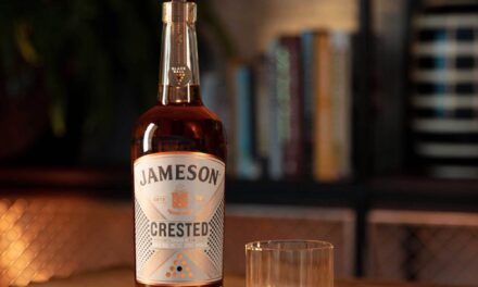Jameson lanza Jameson Crested Finished in Black Ball Metric Stout Barrels