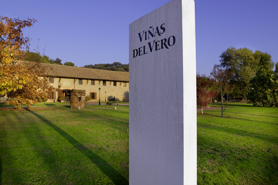 Viñas del Vero obtiene el premio “Félix de Azara” por su gestión empresarial sostenible