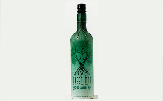 Silent Pool lanza una botella de ginebra de cartón, Silent Pool Green Man Woodland Gin