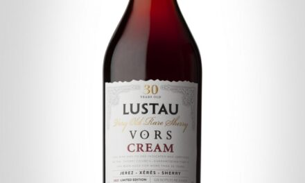 Bodegas Lustau presenta su nuevo vino, Lustau Cream VORS