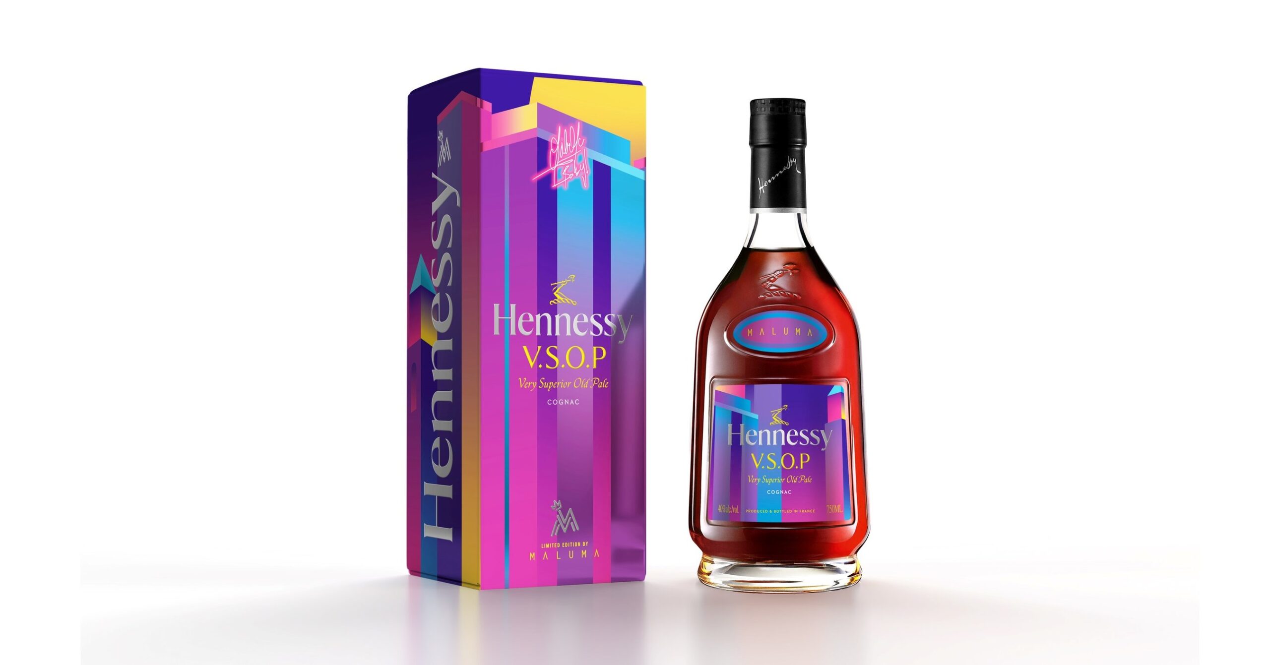 El coñac Hennessy estrena el embotellado con Maluma Online Licor