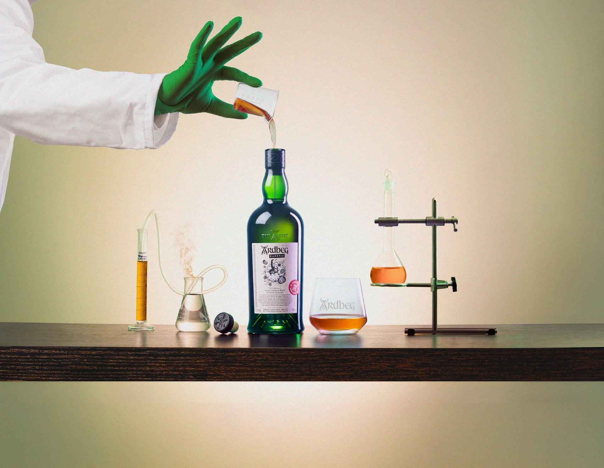 Ardbeg says Eureka! with new bottling celebrating 25 years of the Ardbeg Committee