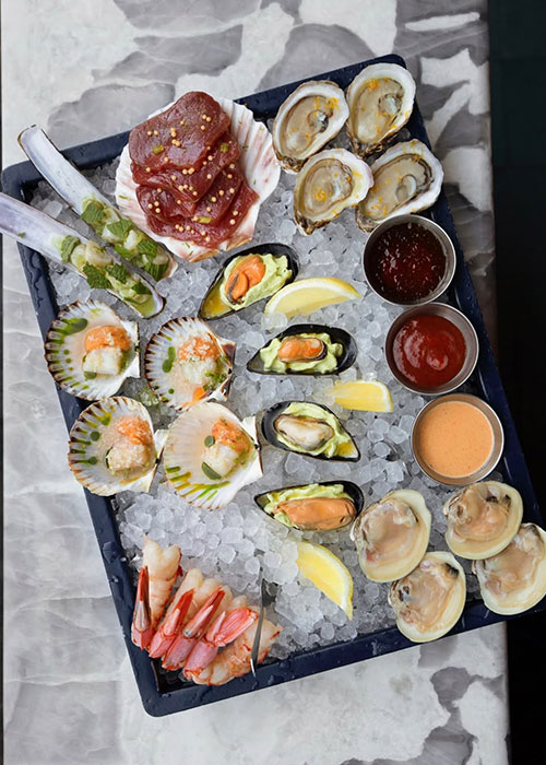 La nevera de Penny's es uno de los mejores snacks de bar de vinos de Nueva York.
