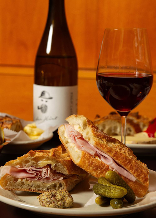 Rude Mouth es uno de los mejores bares de vinos de la ciudad de Nueva York para 2026.