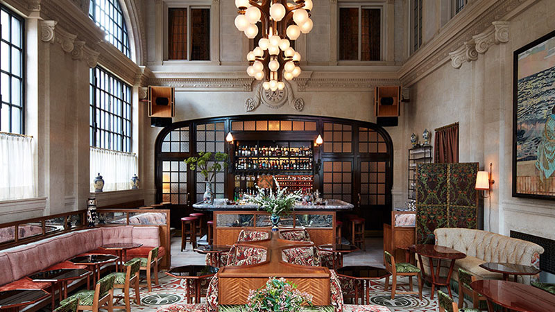 Swan Room es uno de los bares de hotel más emblemáticos de Nueva York.