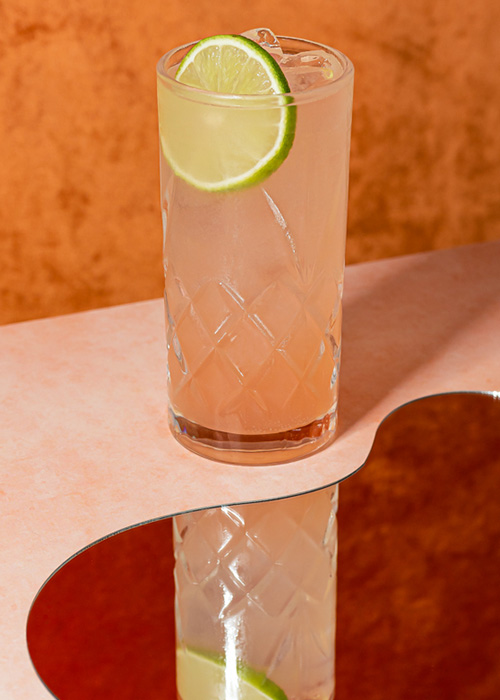 La Paloma es un pedido de bar del aeropuerto, según los camareros.