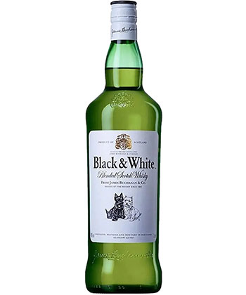 Black & White es una de las marcas de whisky escocés más populares para 2026.