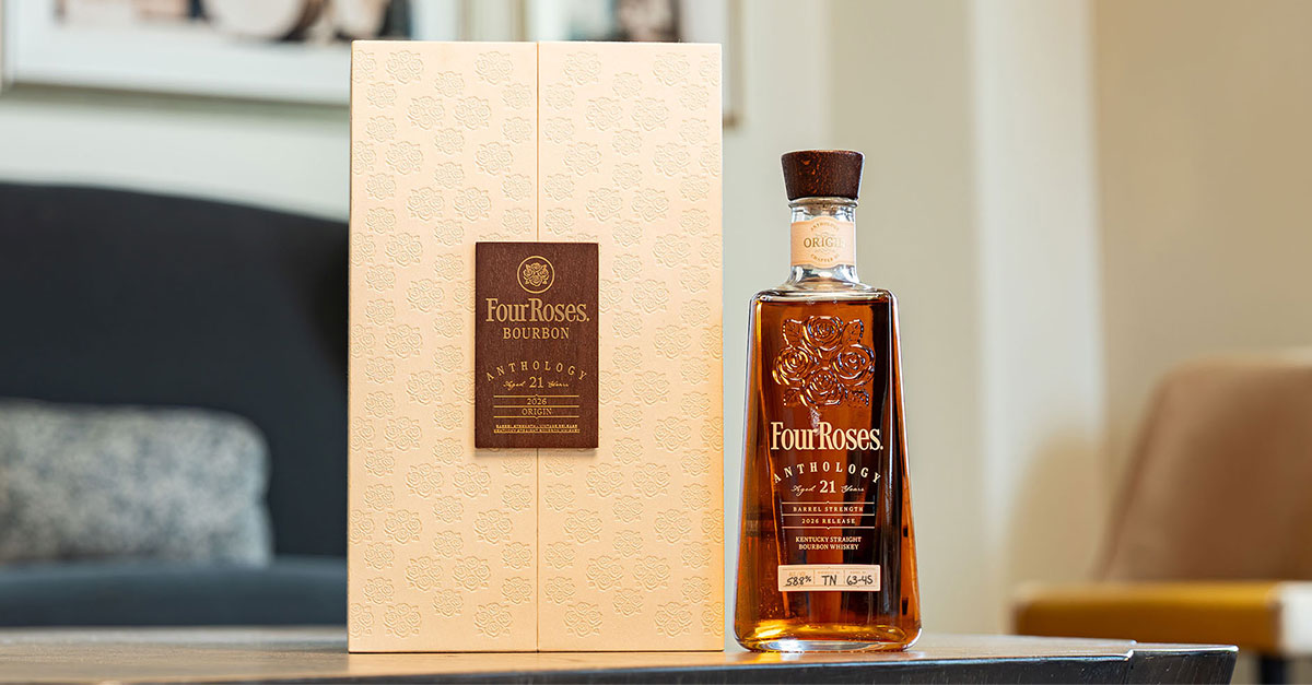 Four Roses lanza su bourbon más antiguo hasta el momento para inaugurar la línea de antología 'Ultra-Premium'