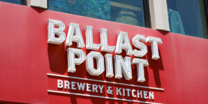 Craft Beer Titan Ballast Point corre riesgo de cierre en medio de demandas internas