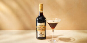 Exclusivo: Deep Eddy lanza Espresso Vodka, un Espresso Martini para batir y servir