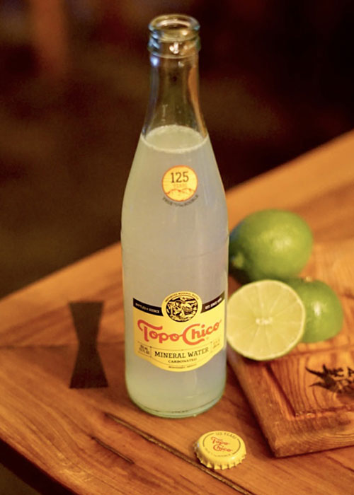 A Ranch Water es una de las mejores bebidas para chupar rueda, según los camareros.