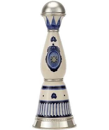 El Tequila Clase Azul Master Artisans Guirnalda Edición Limitada es uno de los tequilas más caros del mundo.
